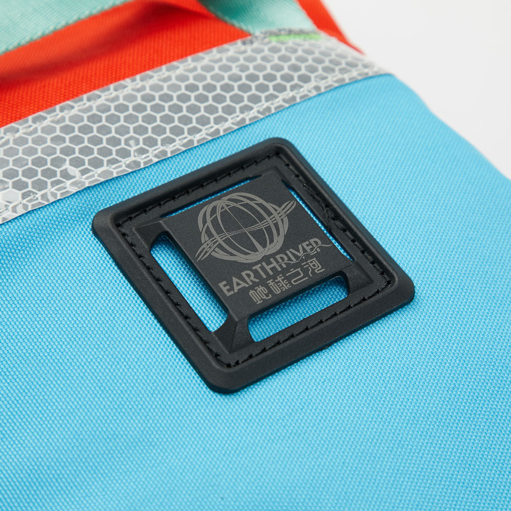 Color-Blocked Buoyancy Aid