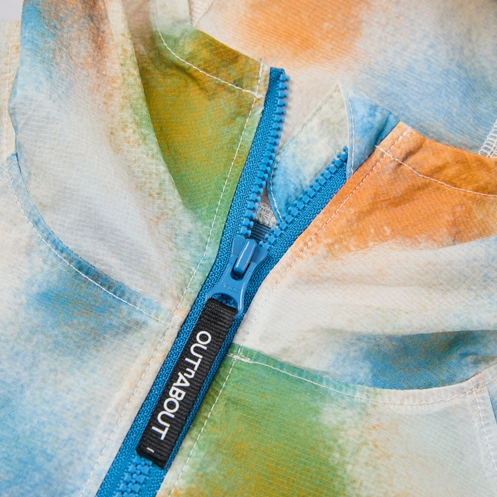 Graphic Lightweight Wind Shell