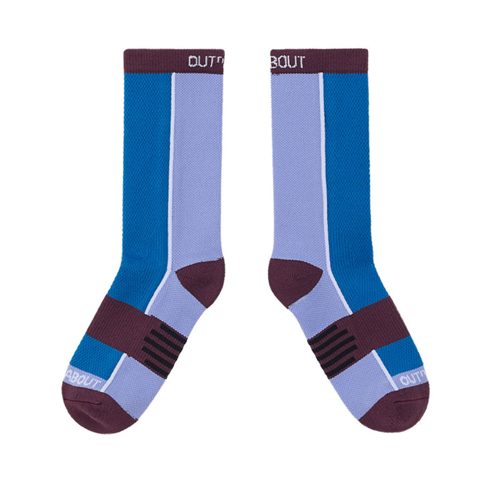 Color-Blocked Athletic Socks