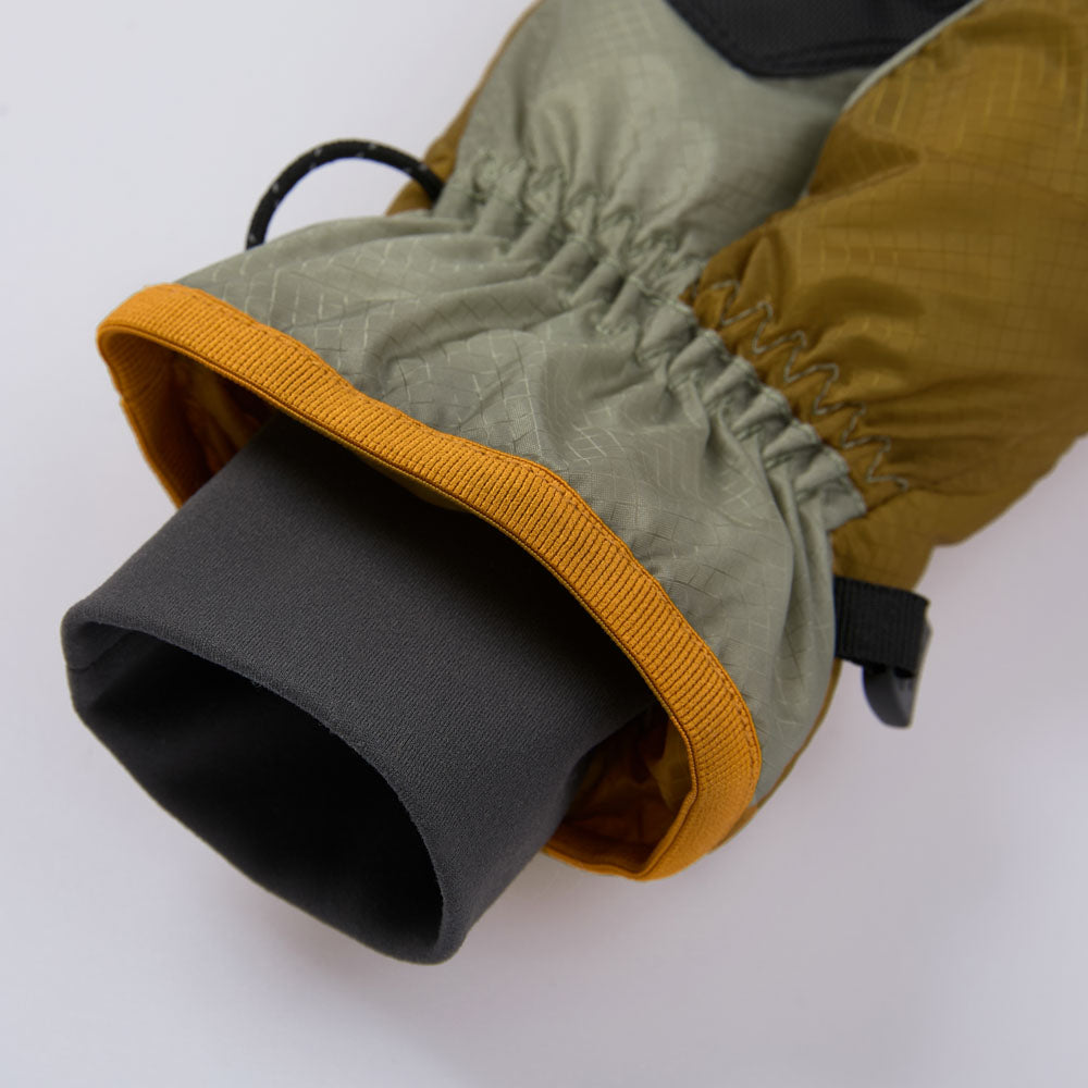 Primaloft Lightweight Water-Repellent Gloves