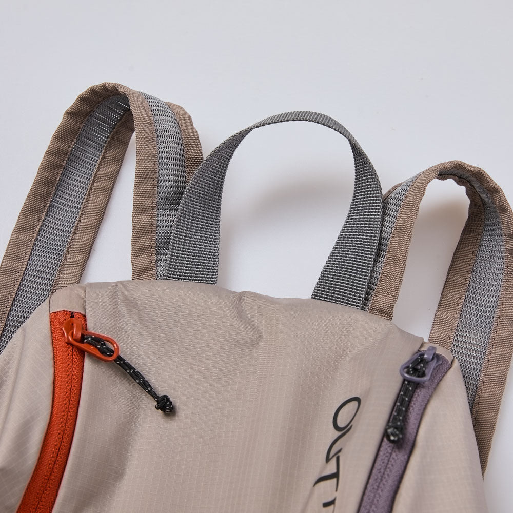 Lightweight Self-Packing Backpack