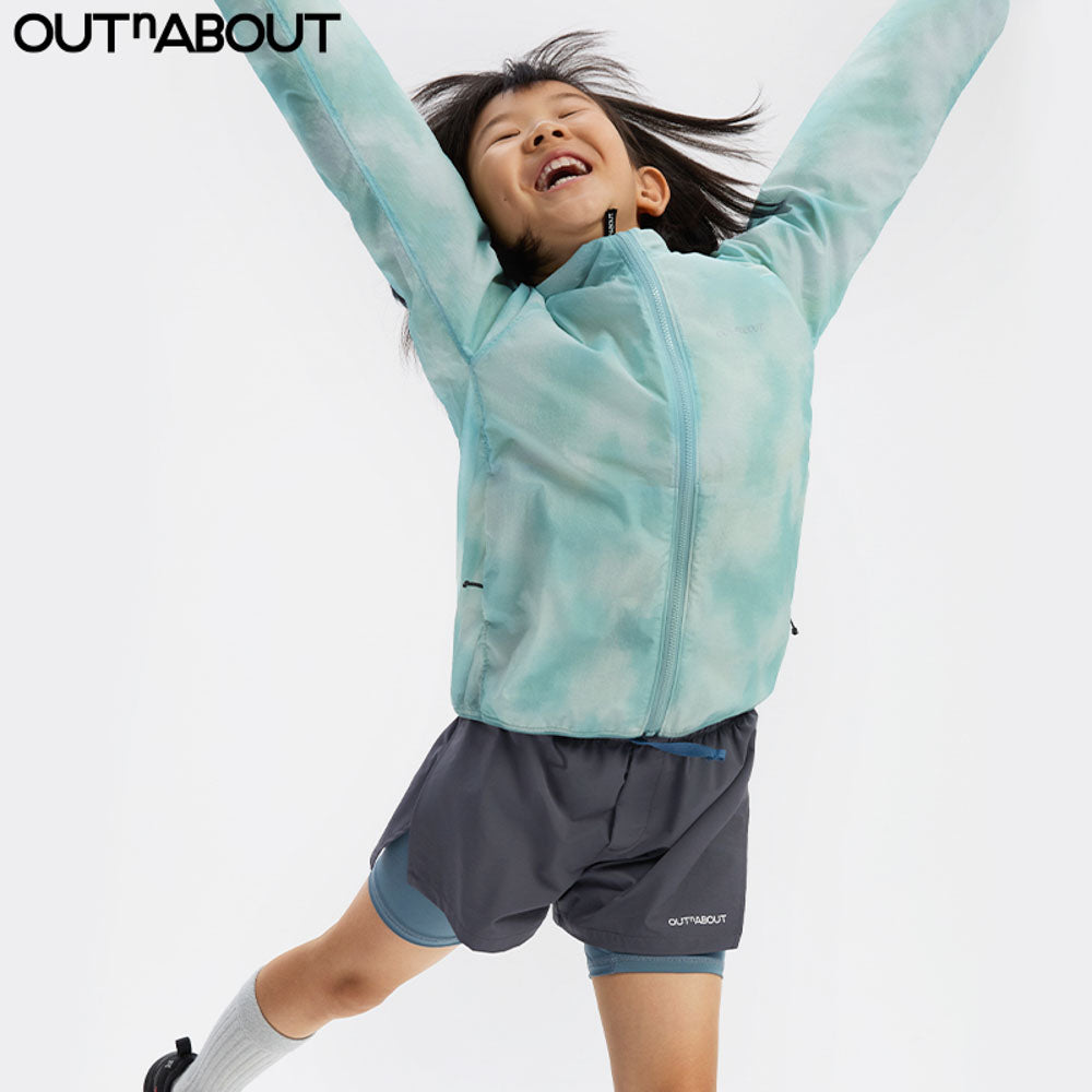 Graphic Lightweight Wind Shell