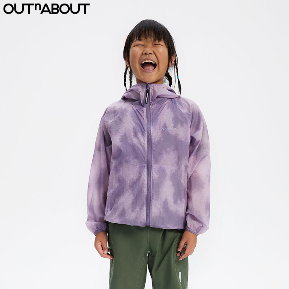 Graphic Lightweight Wind Shell