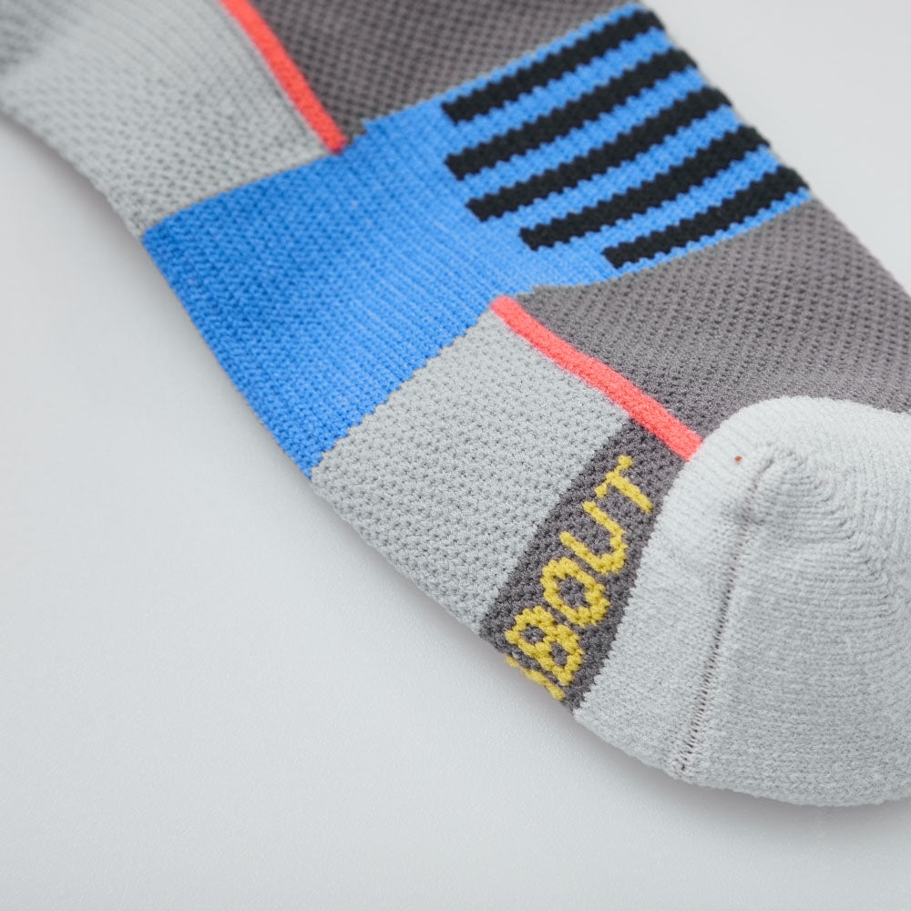 Color-Blocked Athletic Socks