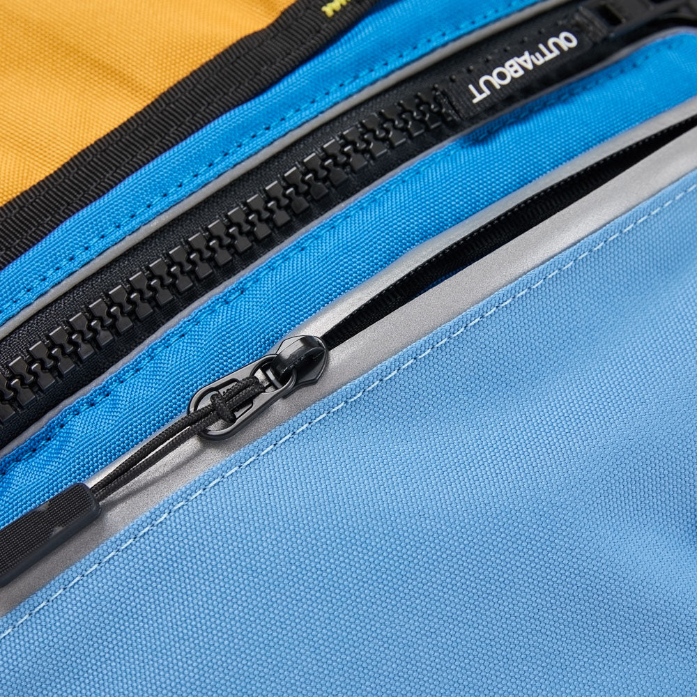 Color-Blocked Buoyancy Aid